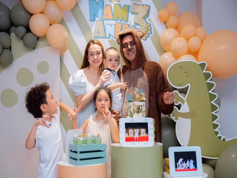Ngắm ba thiên thần đáng yêu của Tuấn Hưng Ngam ba thien than dang yeu cua Tuan Hung