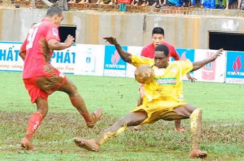 Nhung vu nhuong diem tai tieng nhat lich su V.League-Hinh-4