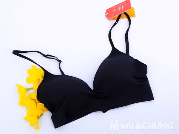 Áo ngực không gọng. Những chiếc áo ngực phụ nữ khỏe khoắn này tạo sự thoải mái, đơn giản cho người mặc. Chúng cũng nói lên điều đó về con người cô gái.