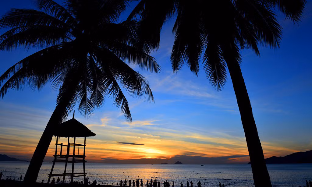 Cùng với Đà Nẵng, Nha Trang là một trong hai thành phố thu hút nhiều khách du lịch nhất trong số các tỉnh miền Trung và Nam Trung Bộ.