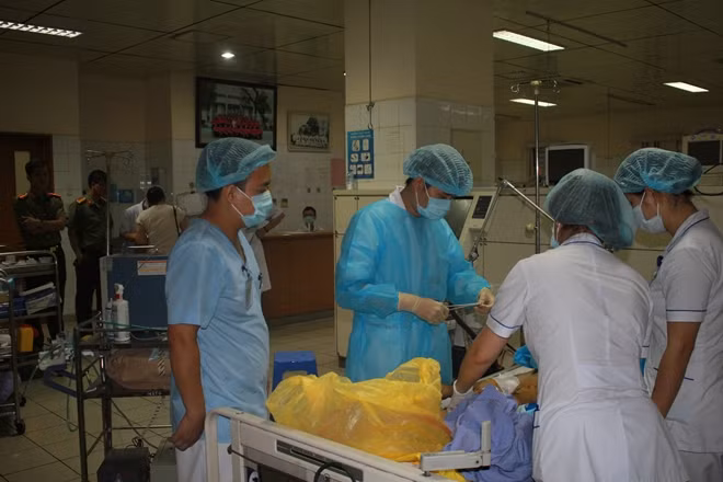 Bệnh nhân thứ 8 chạy thận nhân tạo ở Hòa Bình tử vong Benh nhan thu 8 chay than nhan tao o Hoa Binh tu vong