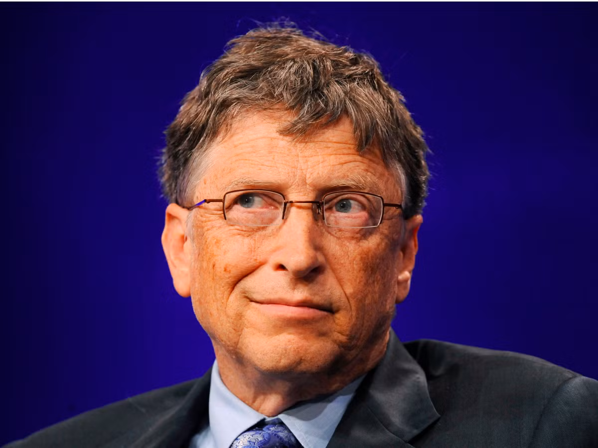 Một trong những bữa ăn trưa yêu thích của người đồng sáng lập Microsoft Bill Gates là burger phô mai và coca không đường. 