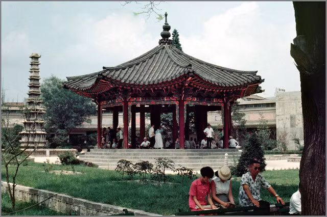 Khung cảnh tại một ngôi chùa. Ảnh VT