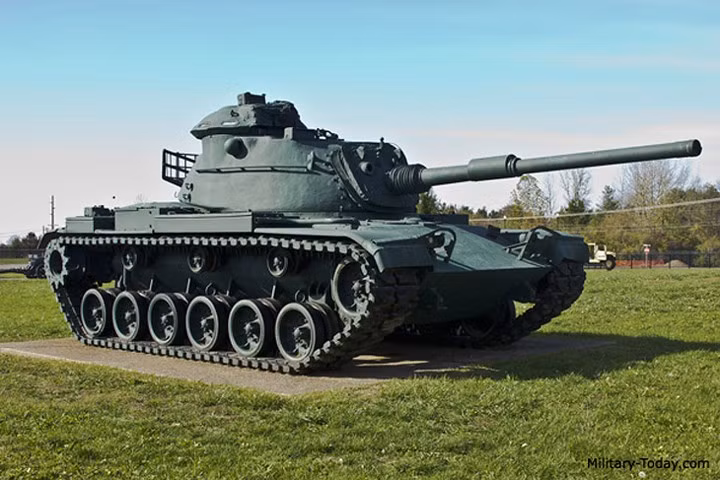  Xe tăng M60 Patton của Quân đội Mỹ được sản xuất dựa trên phiên bản xe tăng M48 Patton.