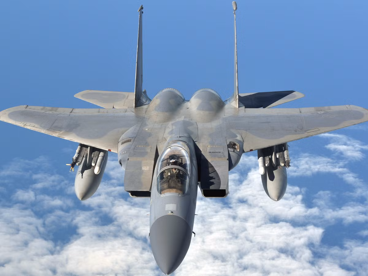 Giống với các chiến đấu cơ F-15 C/D trước đây, F-15X vẫn sẽ được giao nhiệm vụ làm chiến đấu cơ chiếm ưu thế trên không trong lực lượng Không quân Mỹ sau này. Nguồn ảnh: BI.