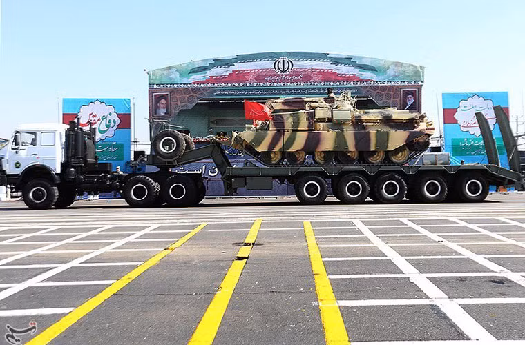 Xe cứu kéo bọc thép FV4204 Chieftain Mk 5.