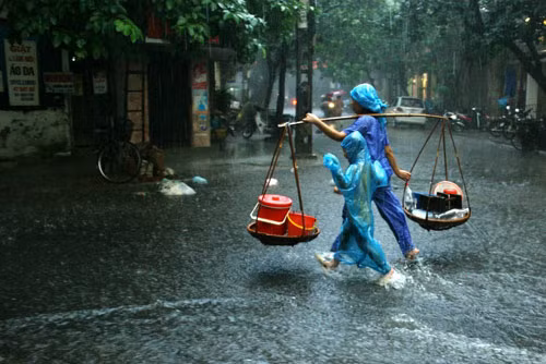 Thời tiết hôm nay: Chiều tối Hà Nội mưa rào Thoi tiet hom nay: Chieu toi Ha Noi mua rao