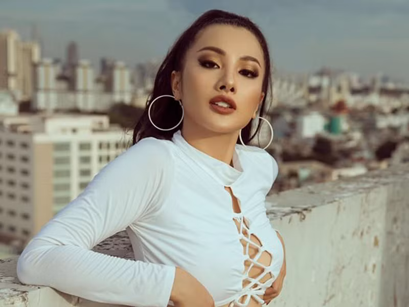 Yaya Trương Nhi tâm sự nhiều người có cái nhìn phiến diện về cô chỉ vì cô nổi loạn, gợi cảm.