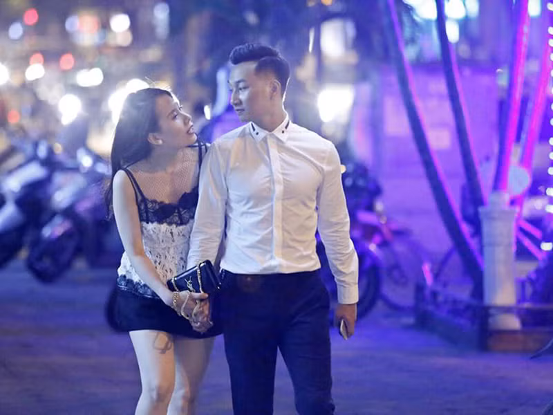 Trong 6 năm gắn bó, tình cảm giữa Thành Trung và Ngọc Hương vẫn mặn nồng. Sau 3 tuần sinh con, Ngọc Hương hiện chỉ nặng 52,4 kg, gầy hơn lúc chưa mang bầu.