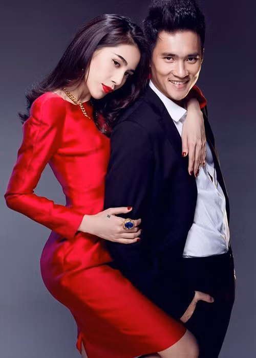 Cong Vinh - Thuy Tien: Cap vo chong troll nhau ba dao nhat showbiz Viet