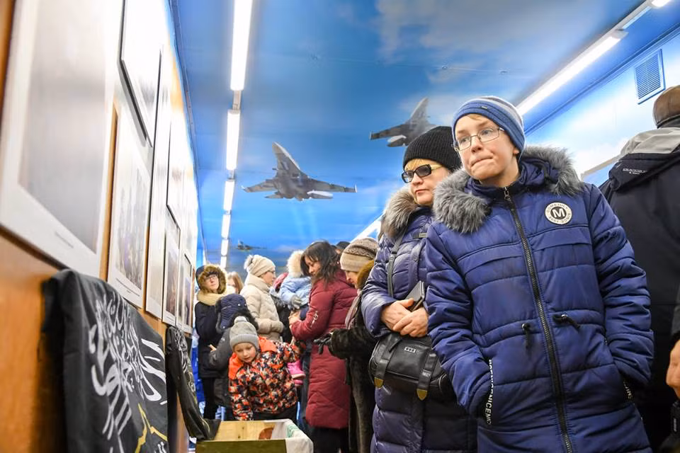Do Moscow là một thành phố đông dân rộng lớn nên đoàn tàu sẽ dừng ở đây một tuần trước khi khởi hành. Tại các thành phố nhỏ hơn, viện bảo tàng này sẽ chỉ nán lại ít ngày. Nguồn ảnh: Russian Defence.