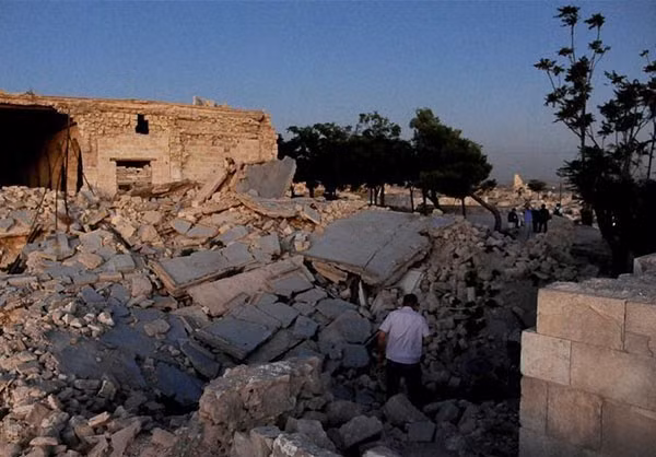 Thành phố Aleppo được giải phóng hoàn toàn khỏi ách chiếm đóng của phiến quân IS hồi tháng 12/2016. Tuy nhiên, nơi này đã bị tàn phá nặng nề trong chiến tranh và phải mất thời gian dài để tái thiết. Ảnh: FNA.