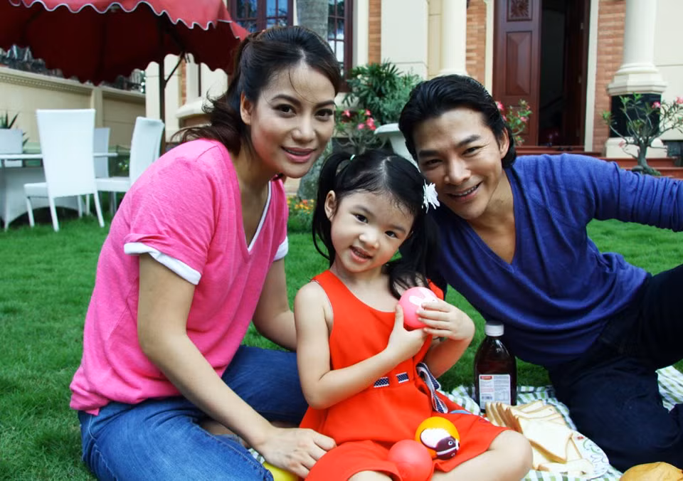 Bé Bảo Tiên là trái ngọt đánh dấu quãng thời gian mặn nồng của cả hai. Hậu chia tay, cả Trần Bảo Sơn và Trương Ngọc Ánh đều có những bước tiến quan trọng trong sự nghiệp riêng.