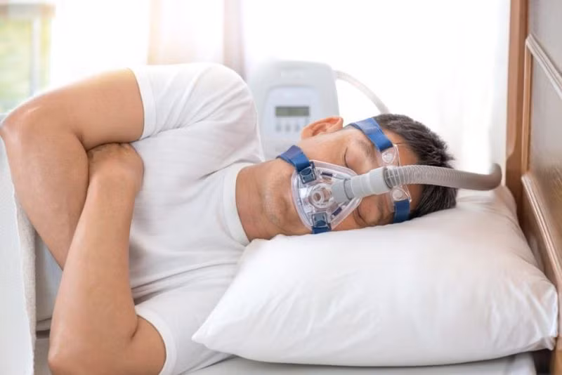 Những người mắc chứng ngưng thở khi ngủ cũng thường ngủ ngáy.