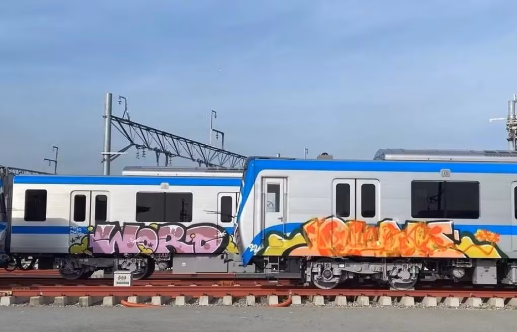 Metro so 1 TP HCM bi mat cap thiet bi, toa tau bi boi ban
