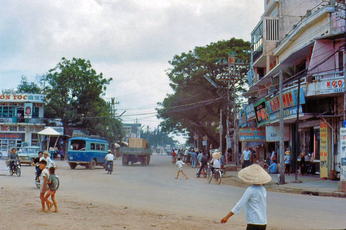 Khu vực trung tâm thị xã Quy Nhơn năm 1968.