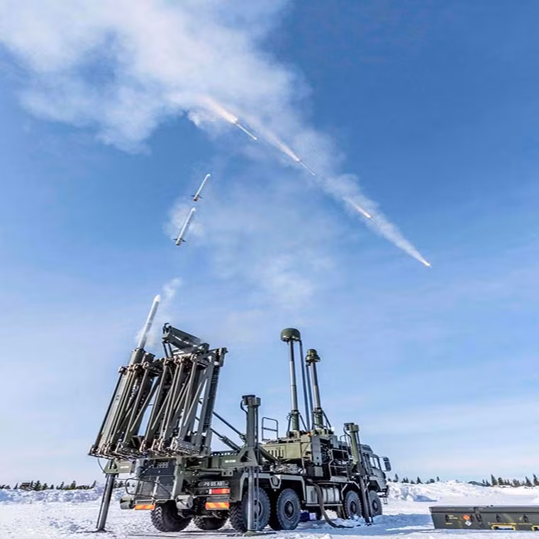 Vụ phóng thử tên lửa mới Land Ceptor diễn ra tại bãi thử Vidsel, gần biển Baltic. Ảnh: The Sun.