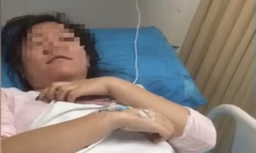 Cả gia đình đã được cảnh sát giải cứu sau khi tự sát vì không thể trả nợ.