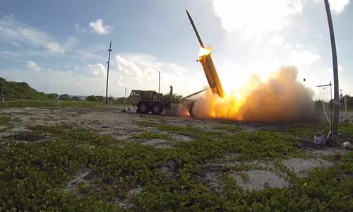 My sam them “phu kien” cho he thong phong thu ten lua THAAD