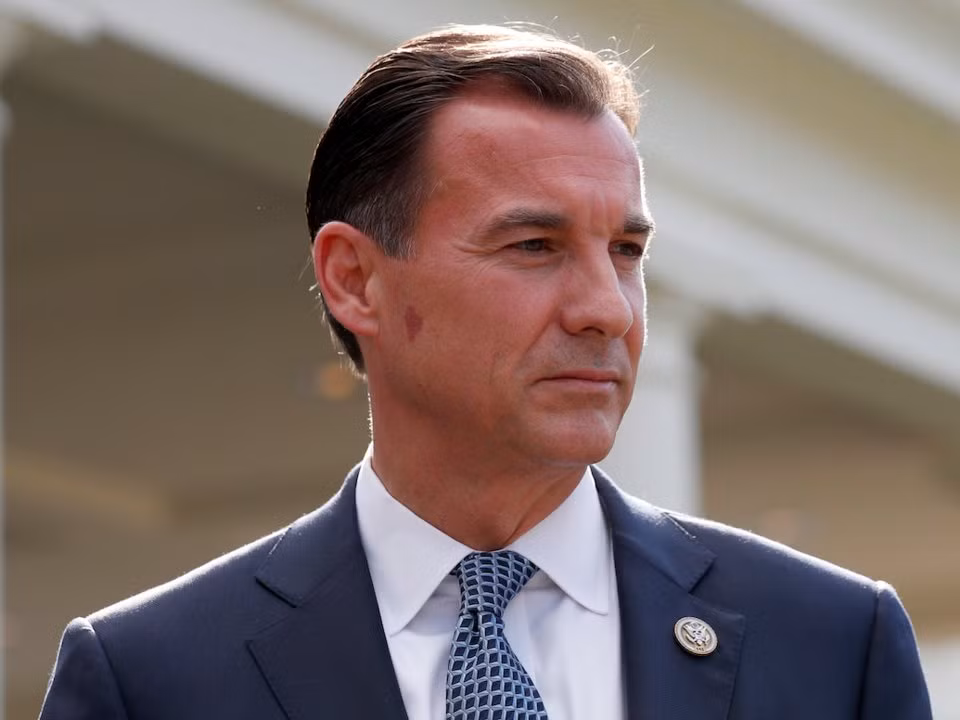 Nghị sĩ Đảng Dân chủ Thomas Suozzi.