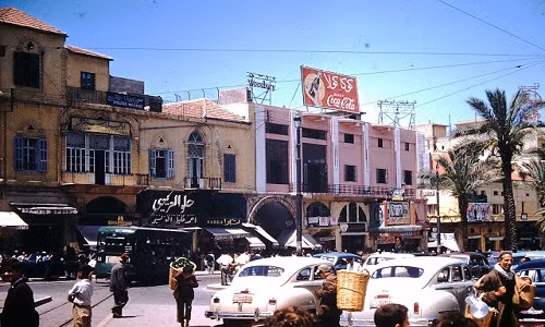 Cuộc sống ở đất nước Lebanon hồi giữa thế kỷ 20 đã được tái hiện một cách sinh động trong loạt ảnh màu dưới đây. Có thể thấy, quốc gia nhỏ ở vùng Trung Đông này từng rất phát triển. (Nguồn ảnh: Vintag)