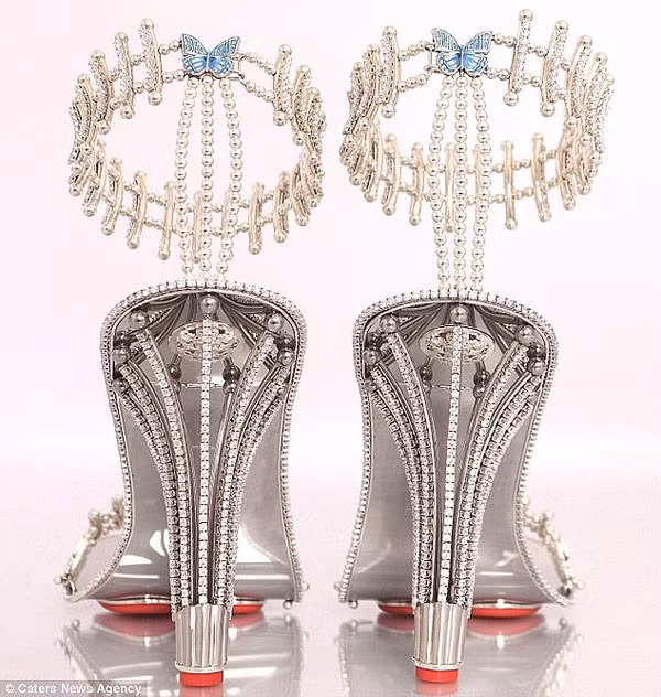 Ngam doi sandal kim cuong gan 7 ty cua Beyonce-Hinh-2