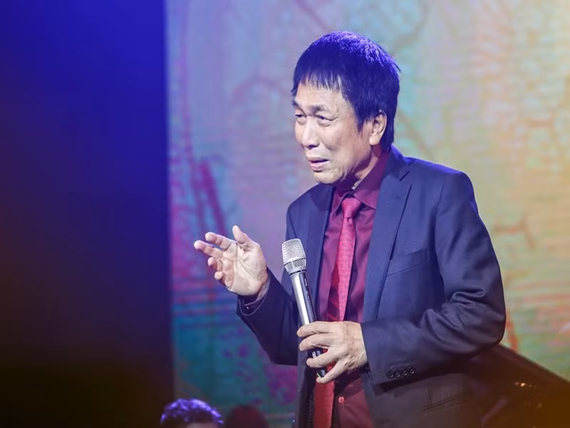 Sinh thời, tác giả “Em ơi Hà Nội phố” đều đặn làm liveshow, chương trình nào cũng “cháy vé”. Ảnh: VOV
