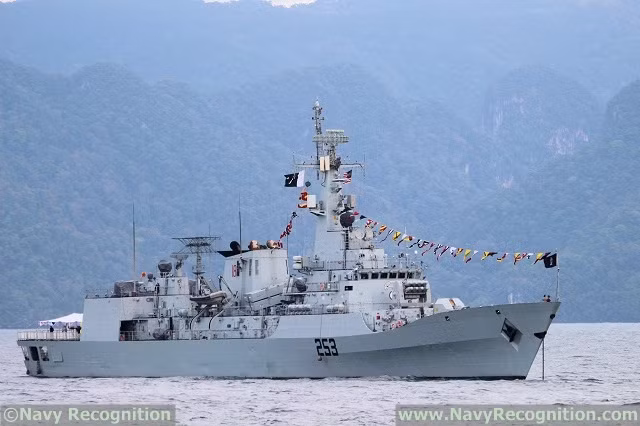 Tàu hộ vệ F-22P PNS Saif của Hải quân Pakistan. Nguồn ảnh: Navy Recognition