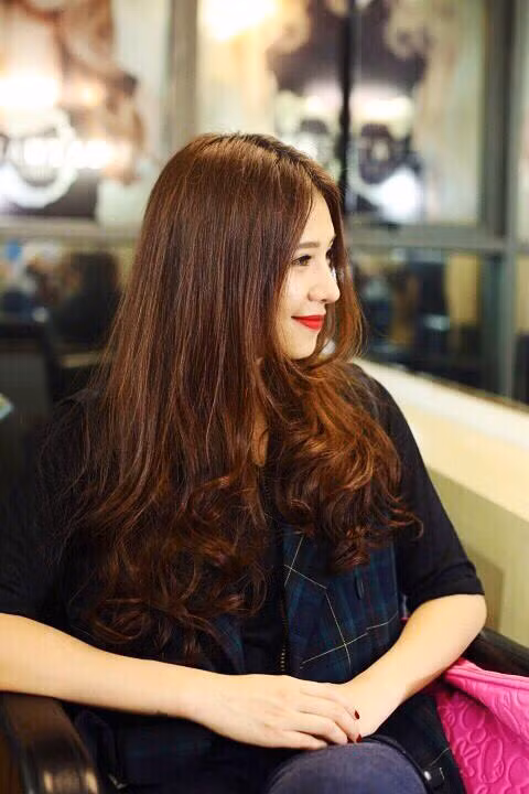 Mới đây Lee Balan cũng có vài dòng status rất tâm trạng đăng trên trang cá nhân. Hot girl, nữ diễn viên này khẳng định dù cho người yêu cũ của cô có yêu cầu cô khóa album ảnh cũ của hai người lại thì mọi người, với trí nhớ của mình, vẫn có thể biết chuyện họ đã từng yêu, gắn bó với nhau nhiều năm.