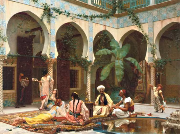 Một số tài liệu ghi chép quốc vương Sultan Moulay Ismail có hơn 500 thê thiếp. Những người vợ này được nhà vua sủng hạnh. Nhờ vậy, họ sinh được nhiều con cái giúp duy trì nòi giống cho quốc vương Maroco.