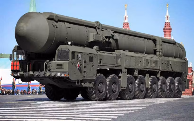 Tựu chung lại, hành động khiêu khích Nga của Mỹ và các nước NATO là những hành động nguy hiểm và dường như đang đừng cố đánh thức một con gấu khổng lồ đang ngủ đông. Dù có vũ khí hiện đại trong tay, họ vẫn sẽ phải trả giá bằng máu nếu cố tình châm ngòi cho một cuộc chiến tranh, các quốc gia vô can khác cũng sẽ bị ảnh hưởng. Vì vậy, các quốc gia cần hành động một cách có trách nhiệm để duy trì được nền hòa bình, ổn định của thế giới. Nguồn: Topwar.