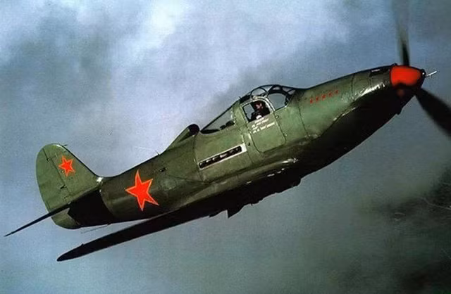 Theo thống kê, trong số 9.558 máy bay chiến đấu P-39 được sản xuất hàng loạt, có khoảng 4.733 chiếc được đưa sang Liên Xô tham gia cuộc chiến chống phát xít Đức; chắc chắn những chiếc máy bay này, đã đóng một vai trò rất lớn, trong Chiến tranh Vệ quốc Vĩ đại của Liên Xô.