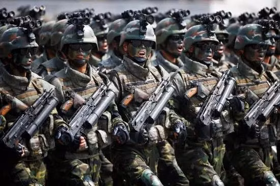 Bằng cách này, có vẻ như thiết kế hộp tiếp đạn mà Triều Tiên sử dụng đã giải quyết hoàn hảo vấn đề chứa lượng đạn lớn; nếu một khẩu AK có hộp tiếp đạn xoắn với hơn 100 viên, thì hỏa lực sẽ được nhân đôi. Tuy nhiên hộp tiếp đạn hình trụ dài này không khả quan như mong muốn.