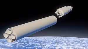 Về mục đích sử dụng, tên lửa Avangard cũng được sử dụng như một vũ khí chiến lược, tên lửa này được ưu tiên triển khai ở tỉnh Orenburg của Nga, và mục tiêu của nó là thủ đô Washington, thành phố New York và các thành phố trung tâm khác. Ảnh: Tên lửa siêu thanh Avangard của Nga - Nguồn: Tass