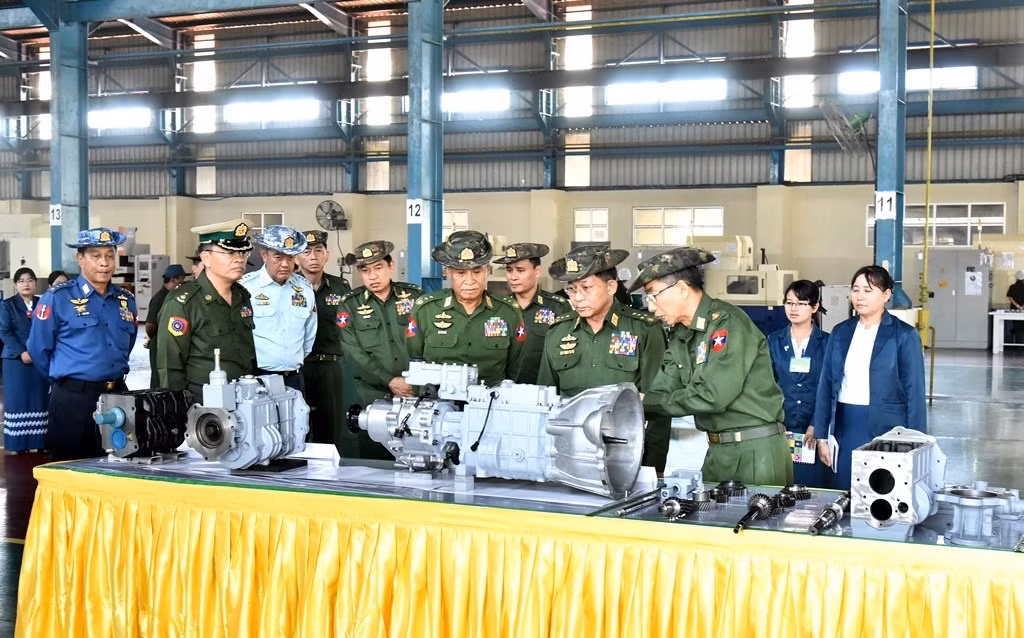 Hệ thống máy được Myanmar mua công nghệ từ nước ngoài nhưng tự sản xuất nội địa hoàn toàn. Nguồn ảnh: Livejournal.
