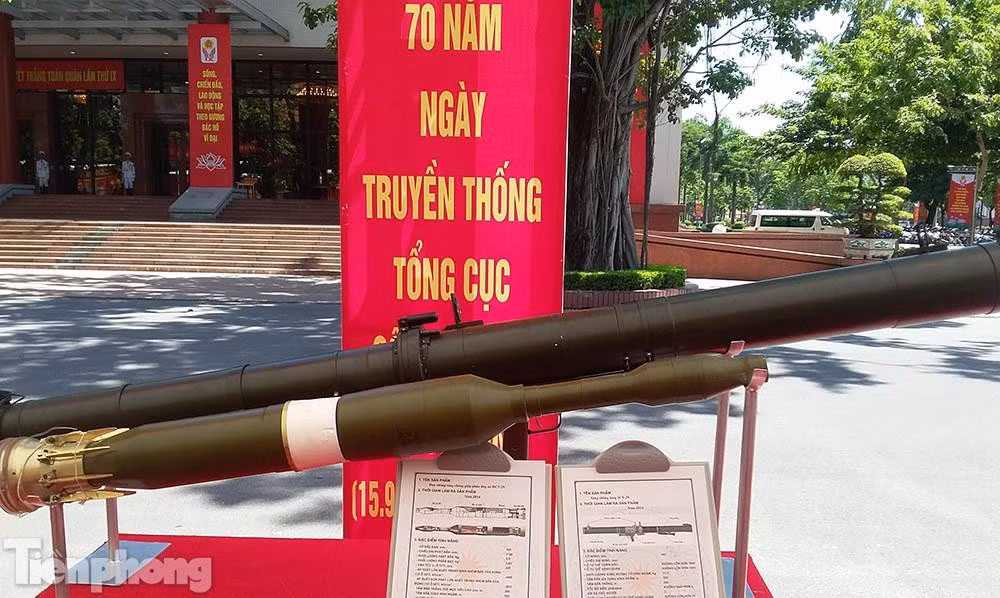 Đây là loại vũ khí chống tăng cá nhân hiện đại, được nhiều quốc gia trên thế giới ưa chuộng và được cho là có khả năng tiêu diệt mọi loại xe tăng chủ lực phổ biến ngày nay. Nguồn ảnh: Tienphong.
