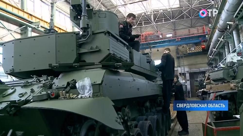 Những xe tăng chủ lực T-90M hiện tại được coi là phiên bản hiện đại nhất của xe tăng T-90 trong biên chế quân đội Nga. Nguồn ảnh: BMDP.