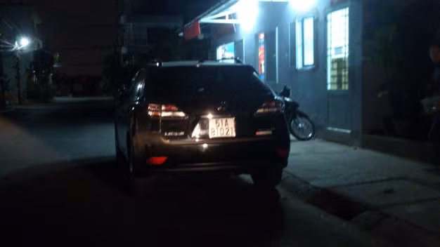 Sep Viet A co pham luat khi di sung doa tai xe