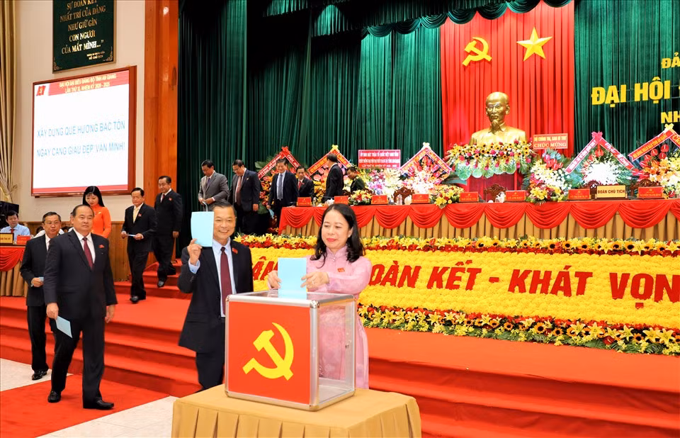 Tại Đại hội đại biểu toàn quốc lần thứ XIII của Đảng diễn ra hồi cuối tháng 1, bà tái cử Ban Chấp hành Trung ương khóa XIII và mới đây có tên trong danh sách ứng cử đại biểu Quốc hội khóa XV ở khối Chủ tịch nước.