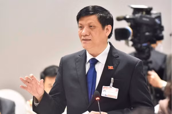 Bộ trưởng Bộ Y tế Nguyễn Thanh Long ứng cử tại Vĩnh Long. 