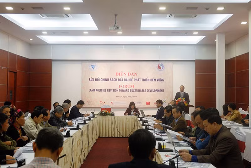 So TN&MT Thanh Hoa de xuat y kien huong den sua doi, bo sung luat dat dai