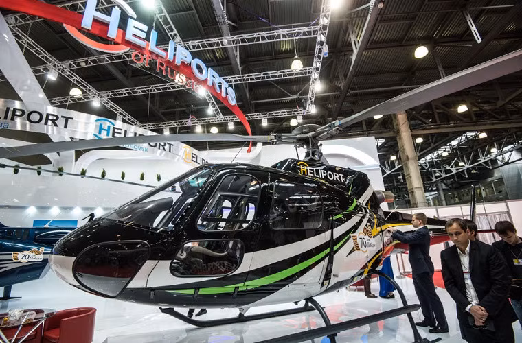 Mẫu trực thăng Bell-407 GX được giới thiệu ở HeliRussia-2015.