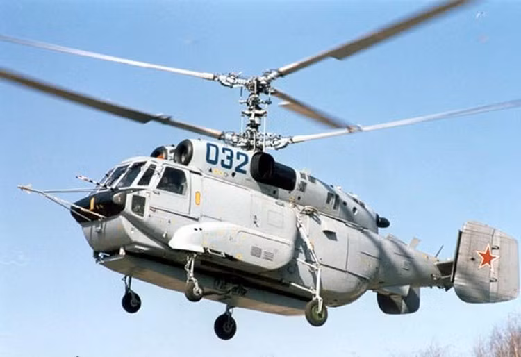 Radar ở dưới bụng có thể gập lại khi không cần thiết. Thông thường Ka-31 có thể phát hiện vật thể có kích cỡ bằng máy bay chiến đấu từ khoảng cách 150 km, theo dõi cùng lúc 40 mục tiêu.