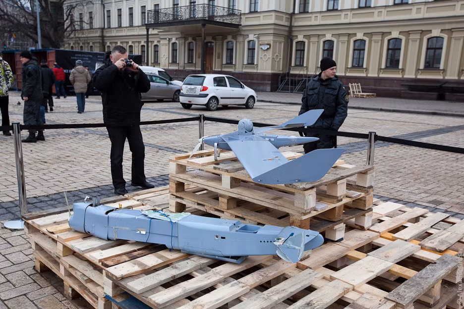 Máy không người lái được Ukraine tin là loại Zastava (IAI Bird Eye 400) do Nga sản xuất.