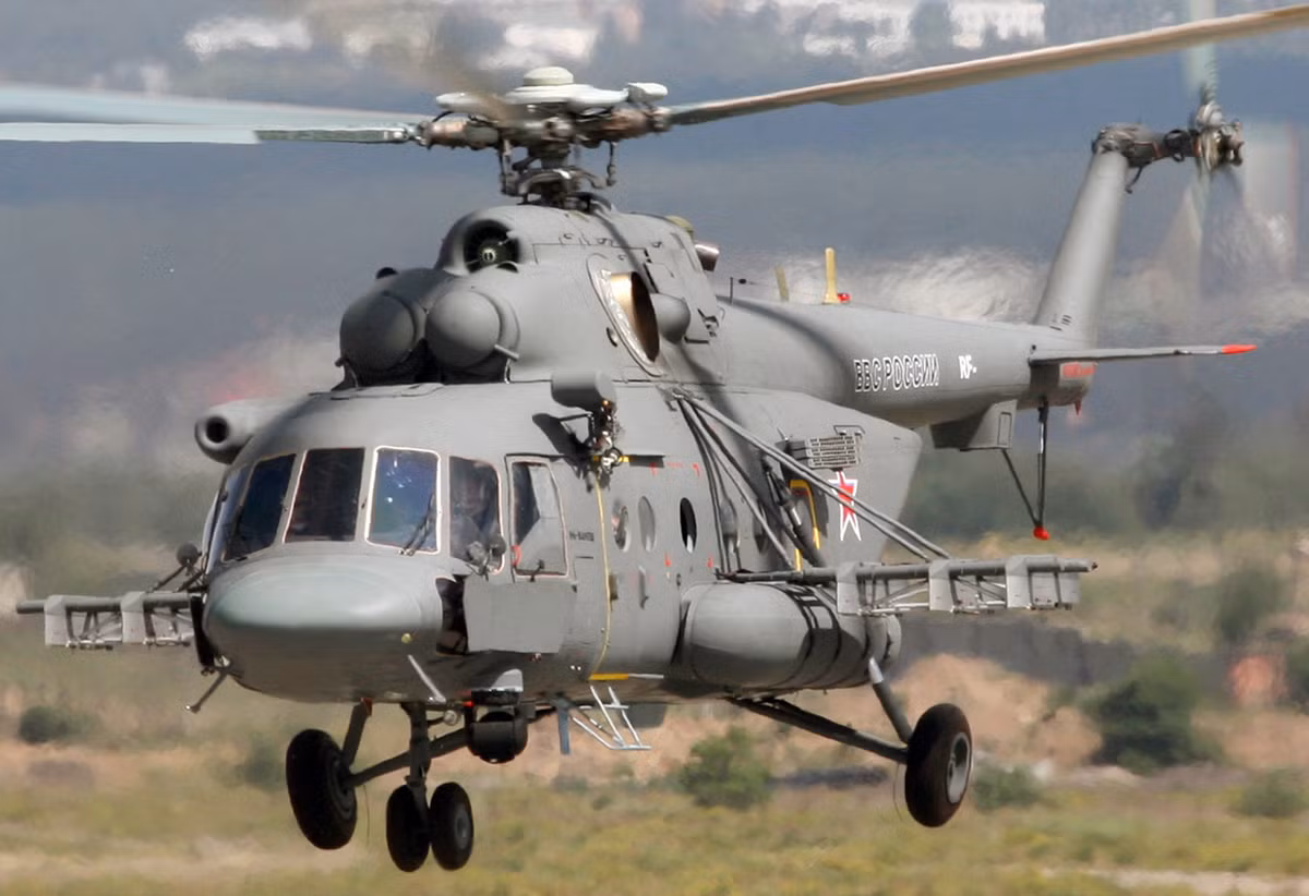 Nga phat trien truc thang Mi-8AMTSh hoat dong o Bac Cuc