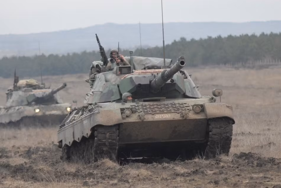 Xe tăng Leopard 1A1 được trang bị pháo rãnh xoắn L7A3 105mm.