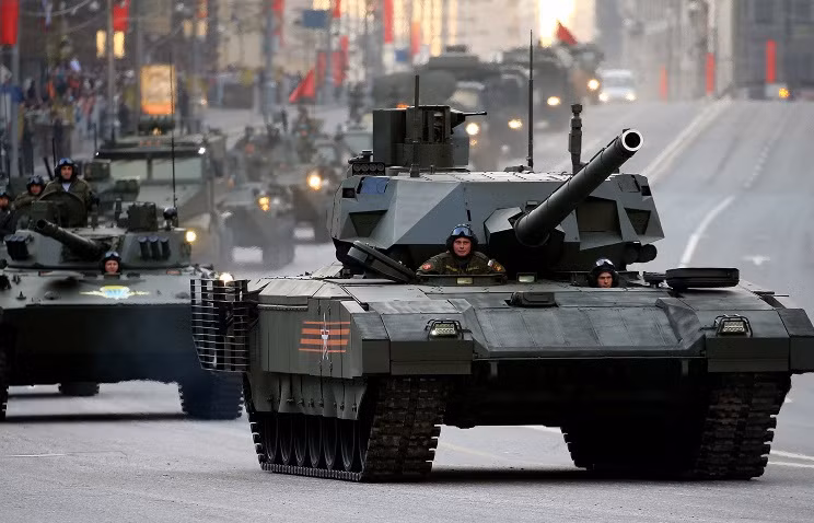 Linh nghia vu Nga dung mo “cam cuong” T-14 Armata