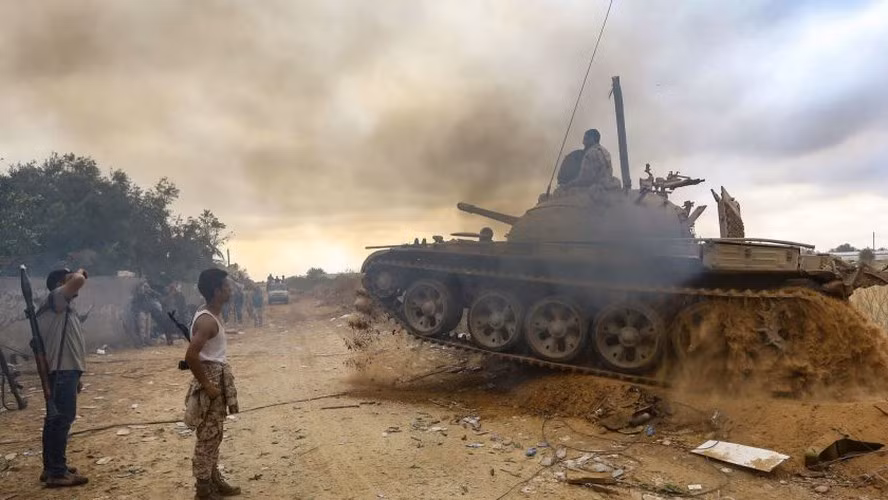 Trước đó, Tổng thống Ai Cập Abdel-Fattah El-Sisi đã xác nhận rằng sự ổn định của Libya là một trong những yếu tố quyết định đối với an ninh quốc gia của Ai Cập và Cairo sẽ không thỏa hiệp với các nhóm khủng bố cũng như những người ủng hộ họ.