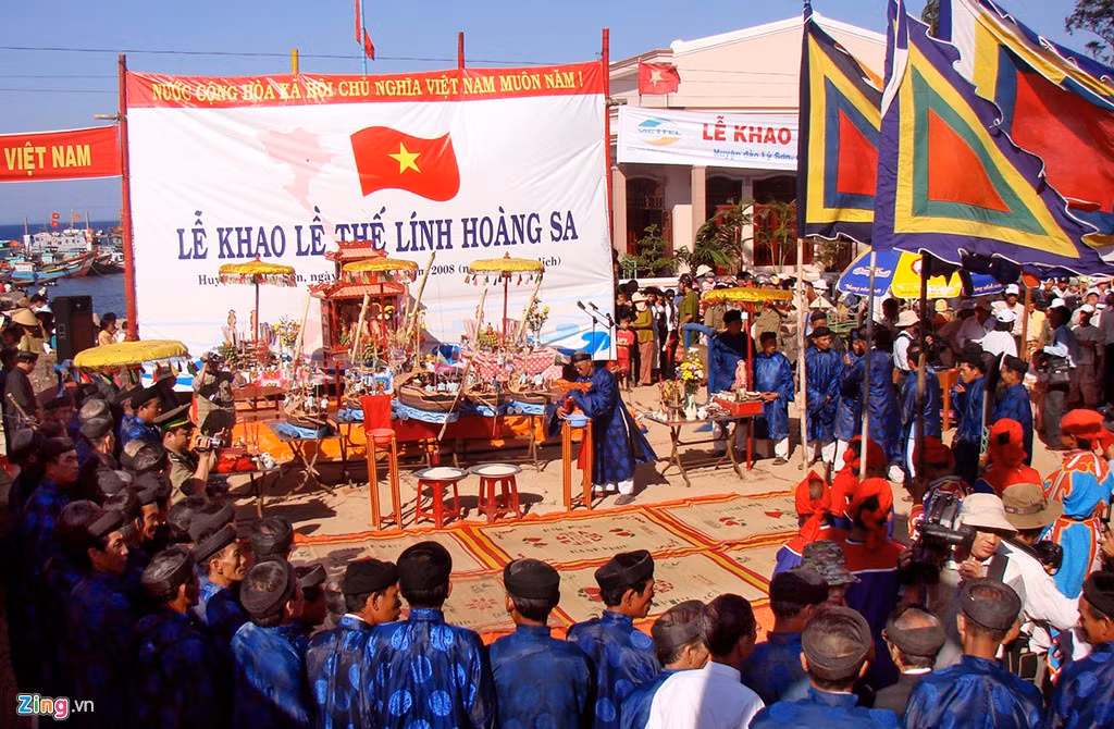 Từ năm 1990 đến nay, ông Đạt đã phục dựng nhiều khinh thuyền Hoàng Sa phục vụ Lễ khao lề thế lính Hoàng Sa cho các tộc họ trưng bày tại Bảo tàng Quảng Ngãi và ở Bảo tàng Hải đội Hoàng Sa. Năm 2016, Bộ Văn hóa Thể thao và Du lịch cấp bằng công nhận nghệ nhân văn hóa dân gian ghi nhận ông Đạt đã dành trọn đời mình vì tình yêu biển đảo, góp phần to lớn bảo tồn di tích Hải đội Hoàng Sa.