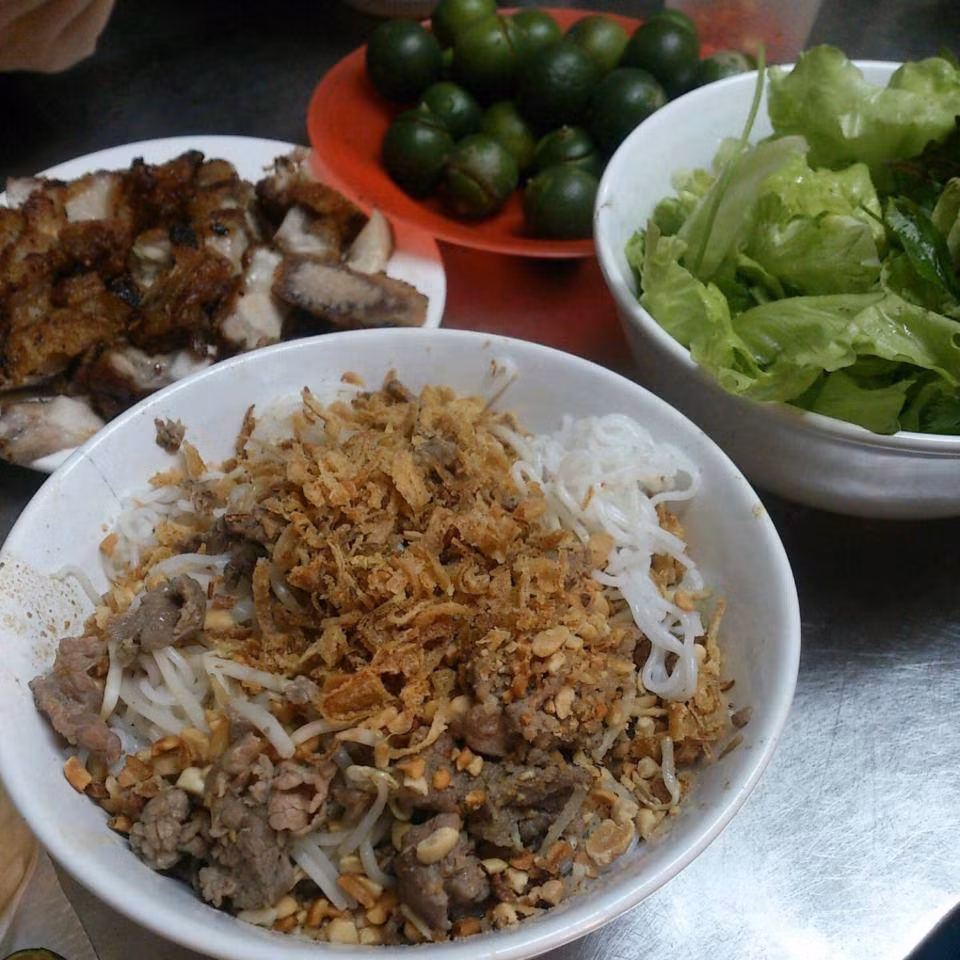 Bún bò trộn lạnh lại có vị thanh mát, nhẹ nhàng dễ ăn mà không hề ngán.